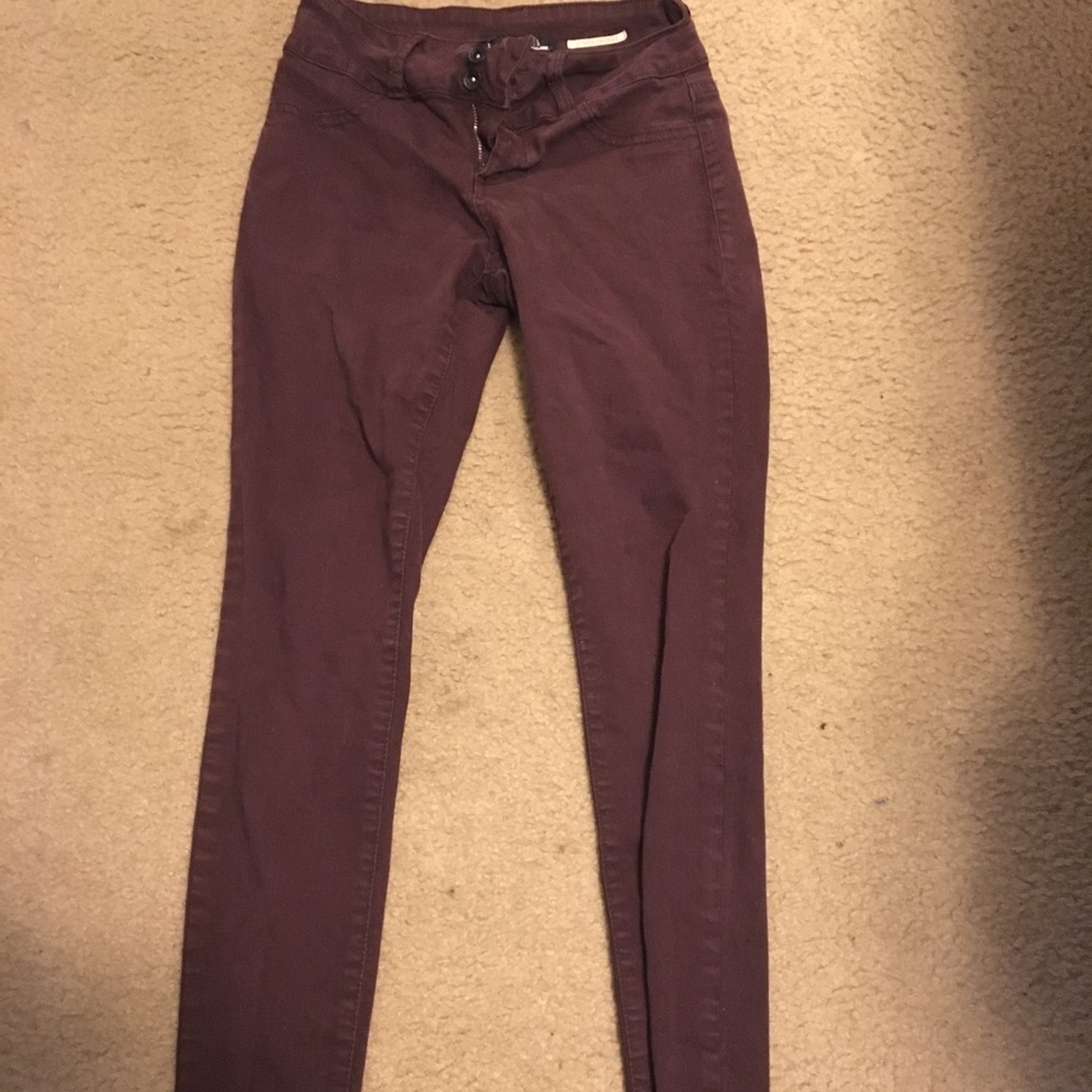Maroon skinny jeans